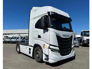 Tractor unit IVECO S-WAY
