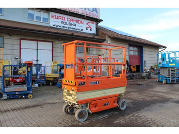 Scissor lift JLG