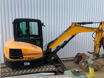 Mini excavator BOBCAT E50