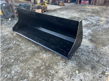 Loader bucket Manitou Godet chargeur: picture 3