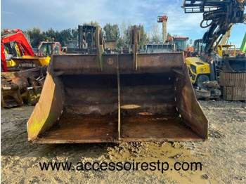 Excavator bucket