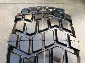 New Tire for Agricultural machinery Michelin 525/65R20.5 XS - NEW: picture 2
