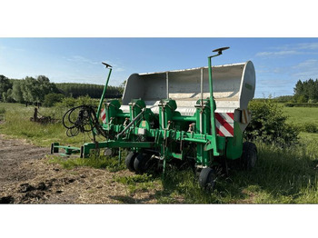 Potato planter