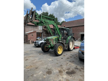 Farm tractor JOHN DEERE 6230