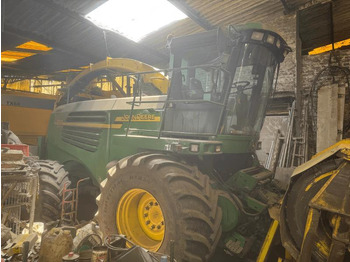 Forage harvester JOHN DEERE 7400