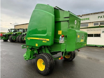 Round baler JOHN DEERE 864: picture 2