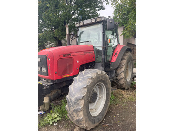 Farm tractor Massey Ferguson 8220 Tractor: picture 5