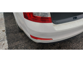 Sedan SKODA OCTAVIA: picture 5