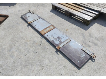 Body and exterior for Farm tipping trailer/ Dumper Peräkärryn vanerilaita - 35cm korkea, leveys 197cm: picture 2 Body and exterior for Farm tipping trailer/ Dumper Peräkärryn vanerilaita - 35cm korkea, leveys 197cm: picture 2