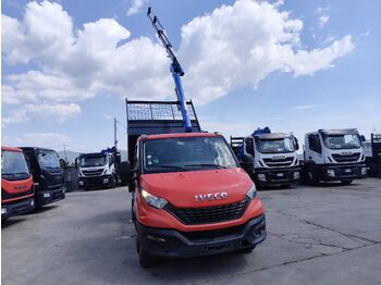 Crane truck, Combi van IVECO DAILY 35-120: picture 4 Crane truck, Combi van IVECO DAILY 35-120: picture 4
