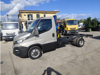 Tipper van IVECO DAILY 35-130: picture 2
