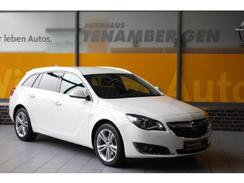 Car OPEL