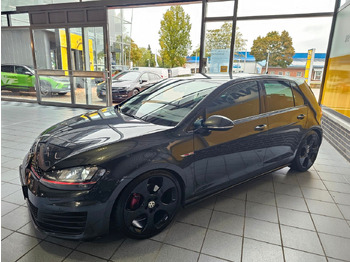 Sedan Volkswagen Golf VII Lim. GTI BMT SHZ BiXenon: picture 3