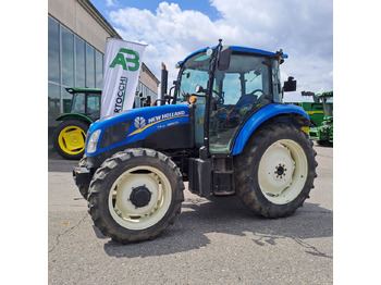 Farm tractor NEW HOLLAND T4.95