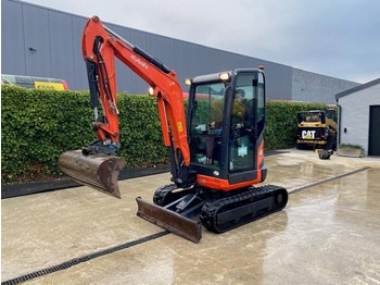 Mini excavator Kubota U 27-4: picture 3