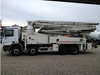 Concrete pump truck Mercedes-Benz ACTROS 4144 PUTZMEISTER M42: picture 4