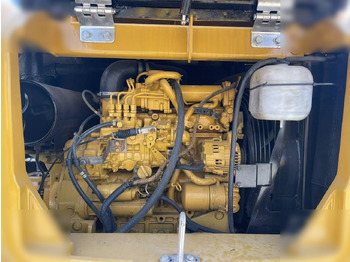 Crawler excavator CATERPILLAR 308E2: picture 5