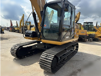 Crawler excavator CATERPILLAR 313D2: picture 3