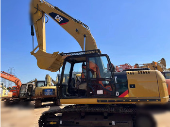 Crawler excavator CATERPILLAR 320D