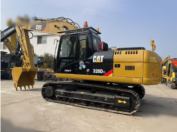 Crawler excavator CATERPILLAR 320D: picture 3 Crawler excavator CATERPILLAR 320D: picture 3