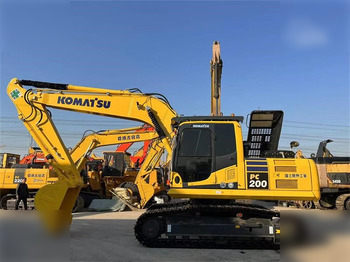 Crawler excavator KOMATSU PC200-8