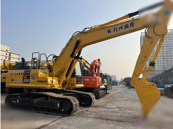 Crawler excavator KOMATSU PC220-8M0: picture 5
