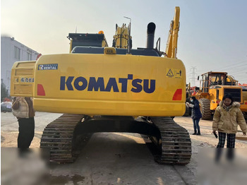 Crawler excavator KOMATSU PC220-8M0: picture 4