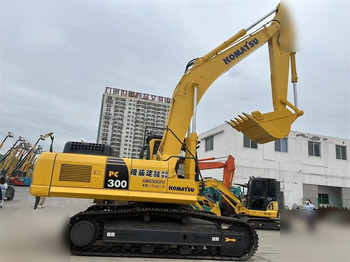 Crawler excavator KOMATSU PC300-8