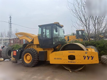 Compactor XCMG XS223J