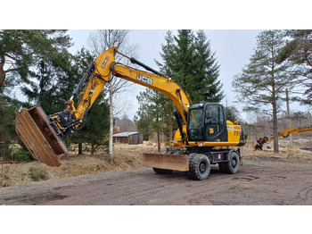 Wheel excavator JCB