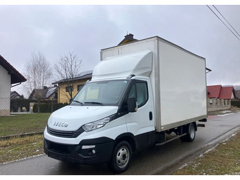 Box van IVECO Daily 35c16
