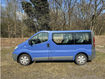 Passenger van Renault Trafic Combi dCi90 L1H1 9-Sitzer: picture 2