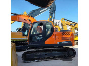 Excavator DOOSAN DX140