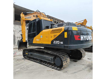 Crawler excavator HYUNDAI