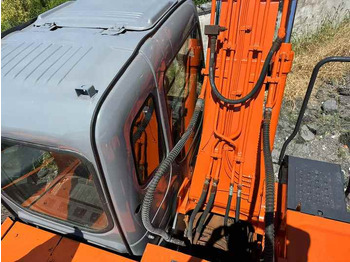Excavator Used Wheel Excavator Hitachi ZX 130W Made in Japan 13ton Hitachi Zx130w Wheel Excavator Price Used Hitachi Zx130 Excavator SALE [ Copy ]: picture 5