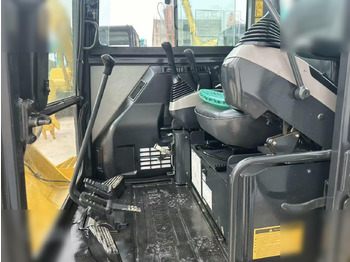 Mini excavator KOMATSU PC56-7: picture 2