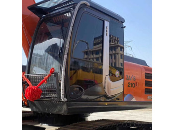 Crawler excavator HITACHI ZX200