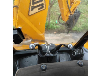 Backhoe loader JCB 4CX: picture 5