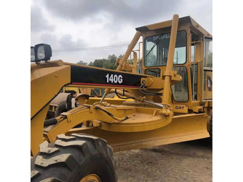 Grader CATERPILLAR 140G