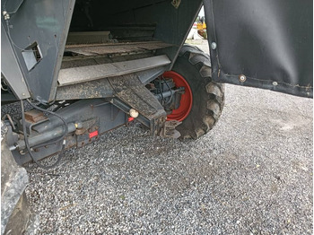 Combine harvester Claas Lexion 470: picture 3