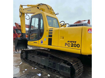 Crawler excavator KOMATSU PC200-6