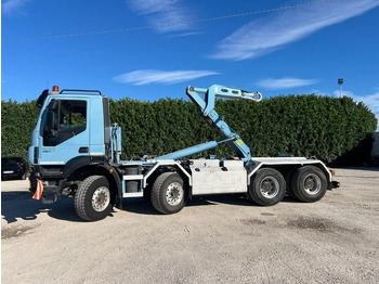 Leasing of IVECO TRAKKER 450 SCARRABILE IVECO TRAKKER 450 SCARRABILE: picture 3