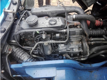 Engine MERCEDES-BENZ