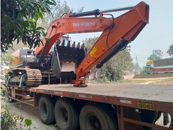 New Crawler excavator New Hitachi ZX220 LC tracked excavator: picture 2