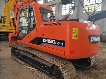 Crawler excavator DOOSAN DH150LC-7: picture 4