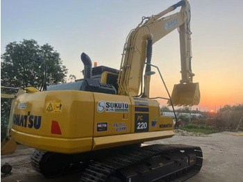 Crawler excavator KOMATSU PC220: picture 3