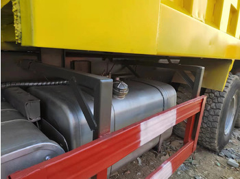 Tipper SINOTRUK HOWO 375 6X4 CLICK HERE FOR DIACOUNT: picture 5