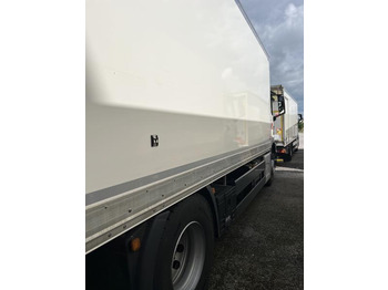 Box truck MAN TGS 18.360: picture 2