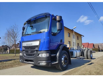 Cab chassis truck DAF LF
