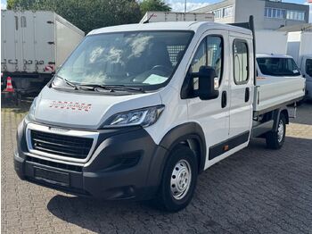 Flatbed van PEUGEOT Boxer